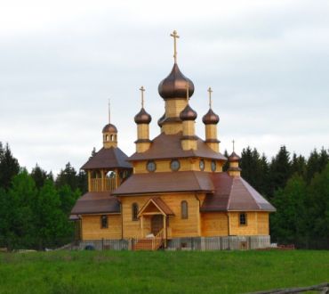 Деревянная церковь в Дудутках
