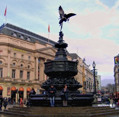 Пиккадили Пиккадили